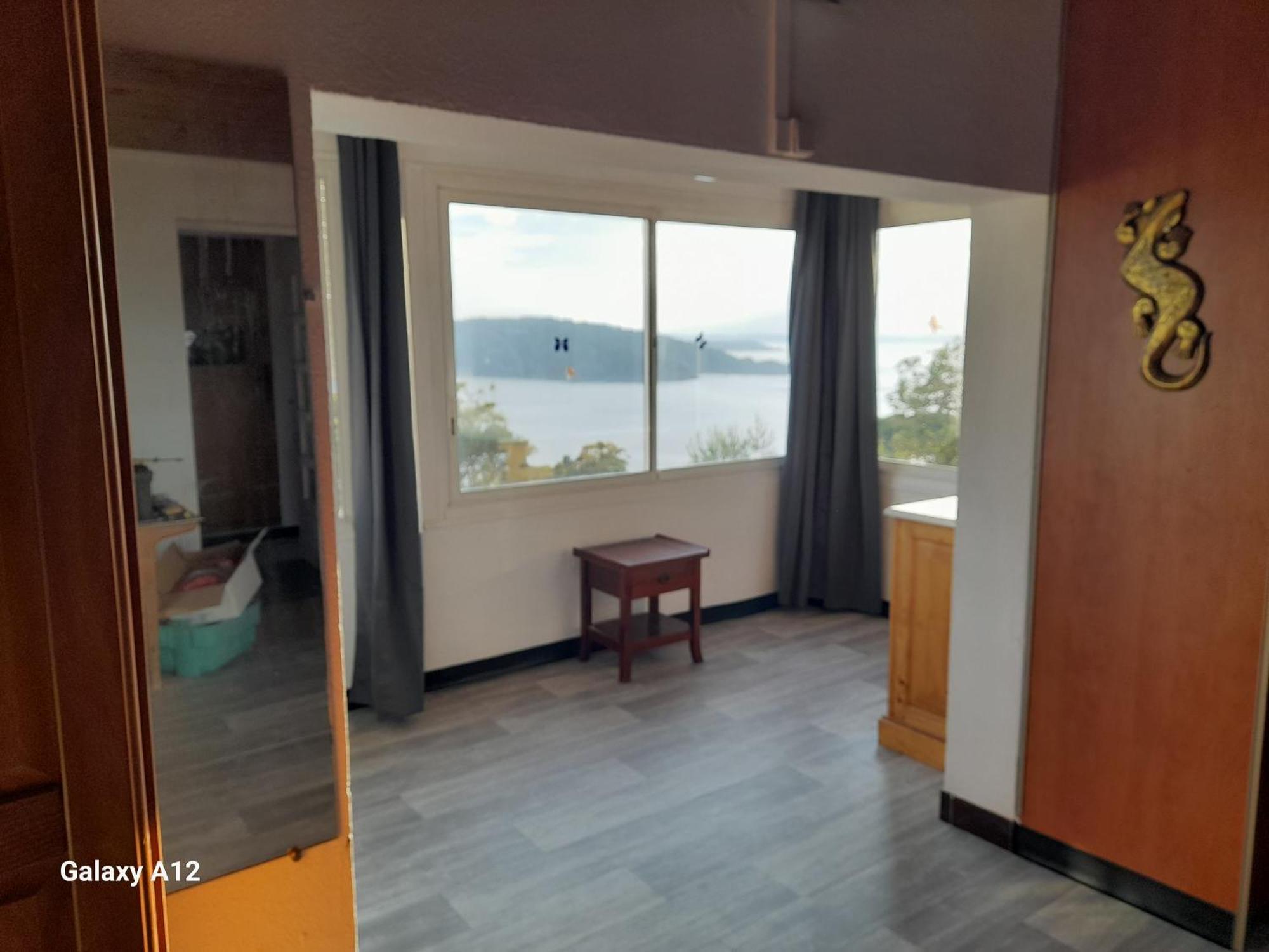 La Coccinelle Aparthotel Île du Levant Exteriör bild